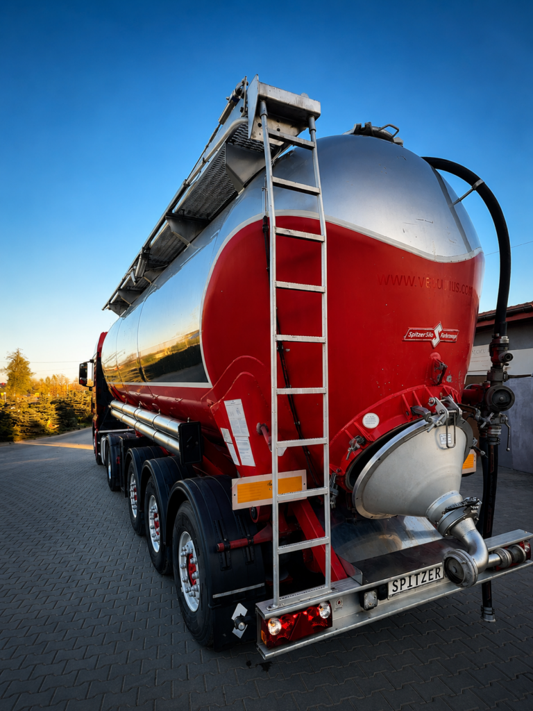Cysterna silos Spitzer SK 2738CAL