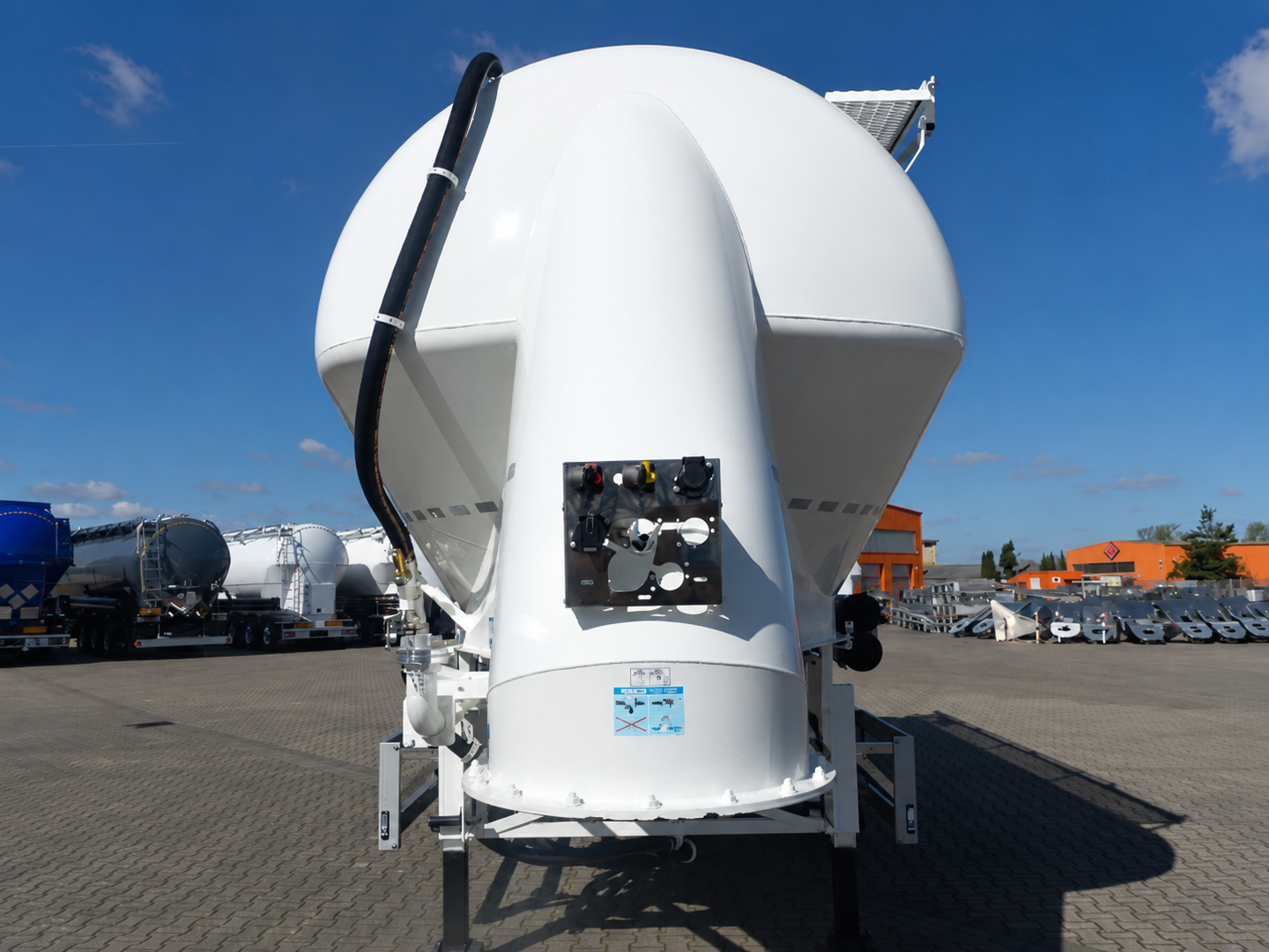Nowy cysterna cementowóz Feldbinder EUT 35.3